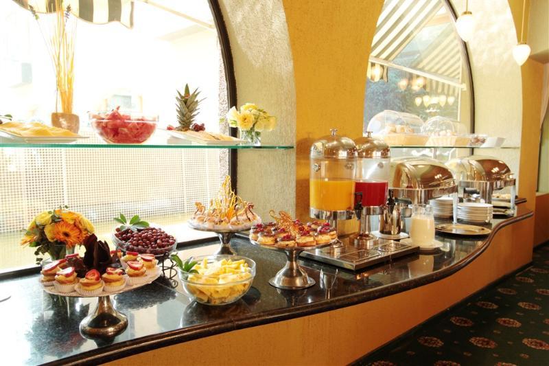 Hotel Torremayor Lyon Santiago du Chili Extérieur photo