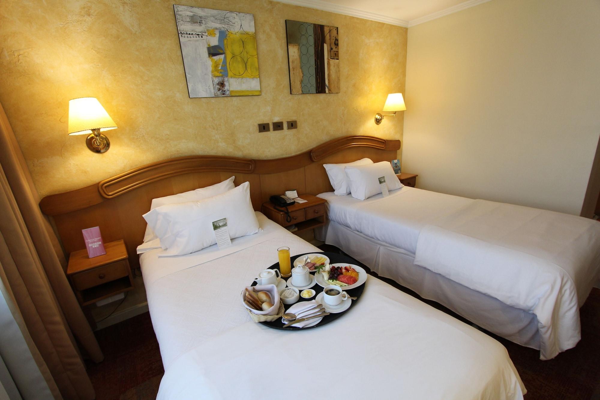 Hotel Torremayor Lyon Santiago du Chili Extérieur photo
