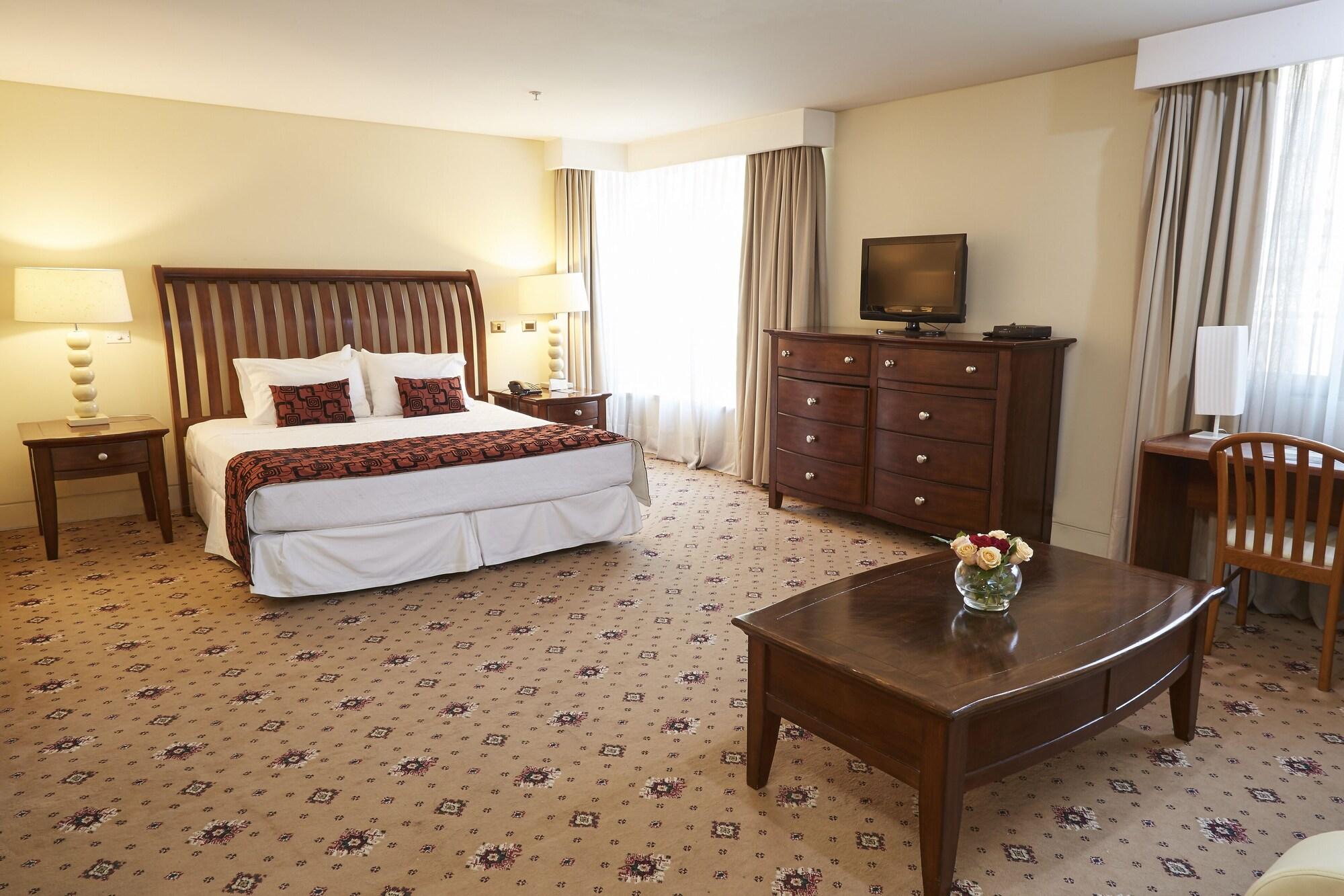 Hotel Torremayor Lyon Santiago du Chili Extérieur photo
