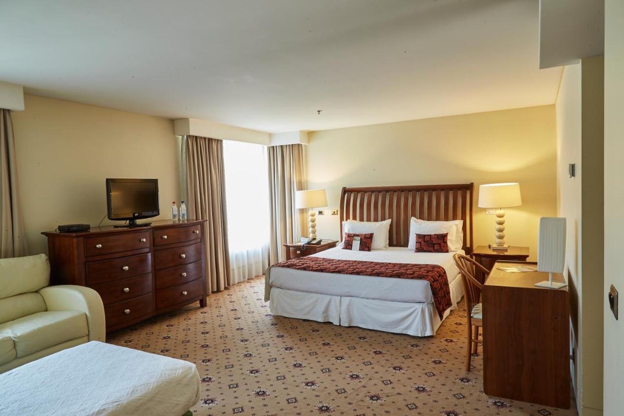 Hotel Torremayor Lyon Santiago du Chili Extérieur photo