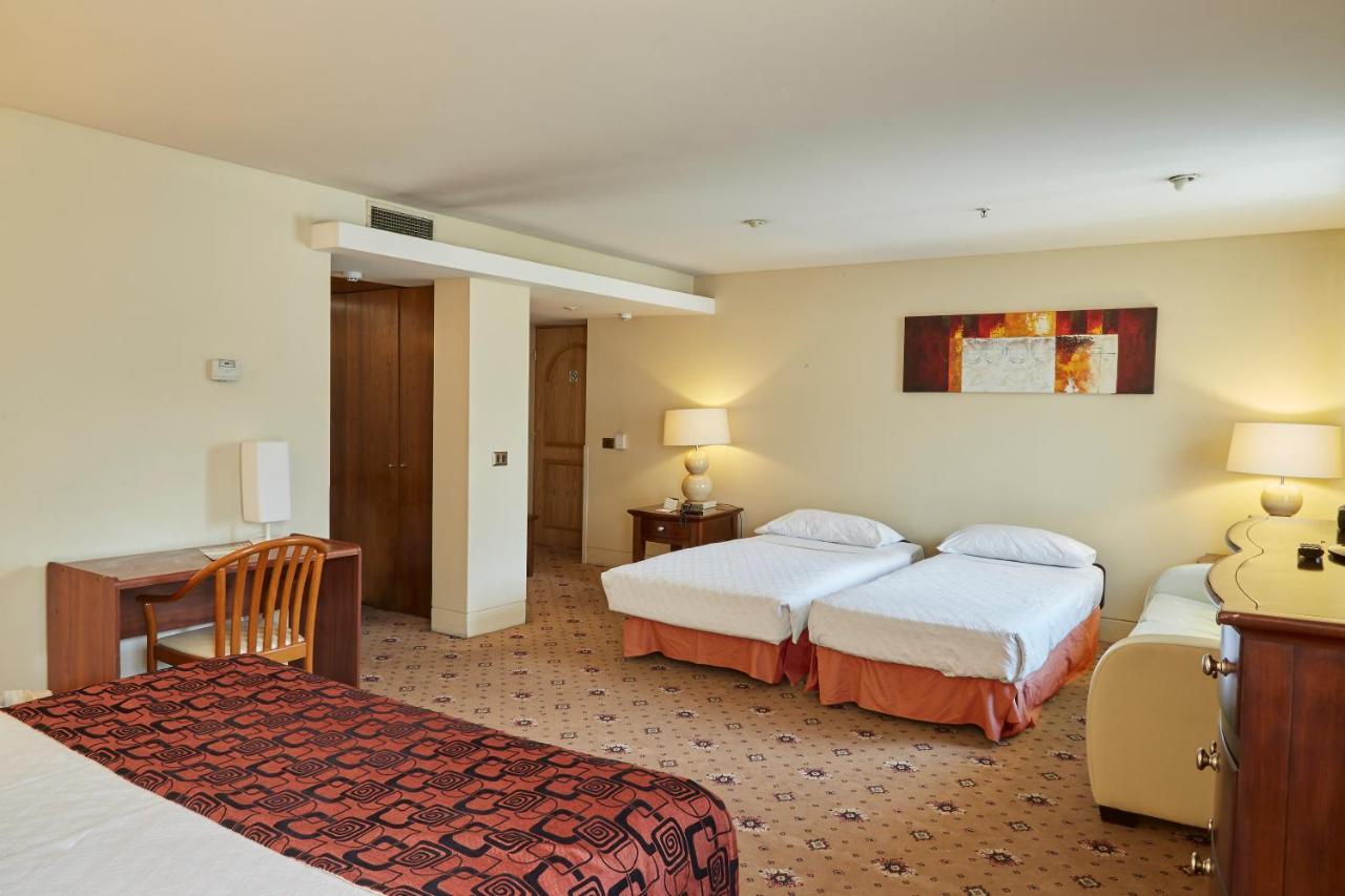Hotel Torremayor Lyon Santiago du Chili Extérieur photo