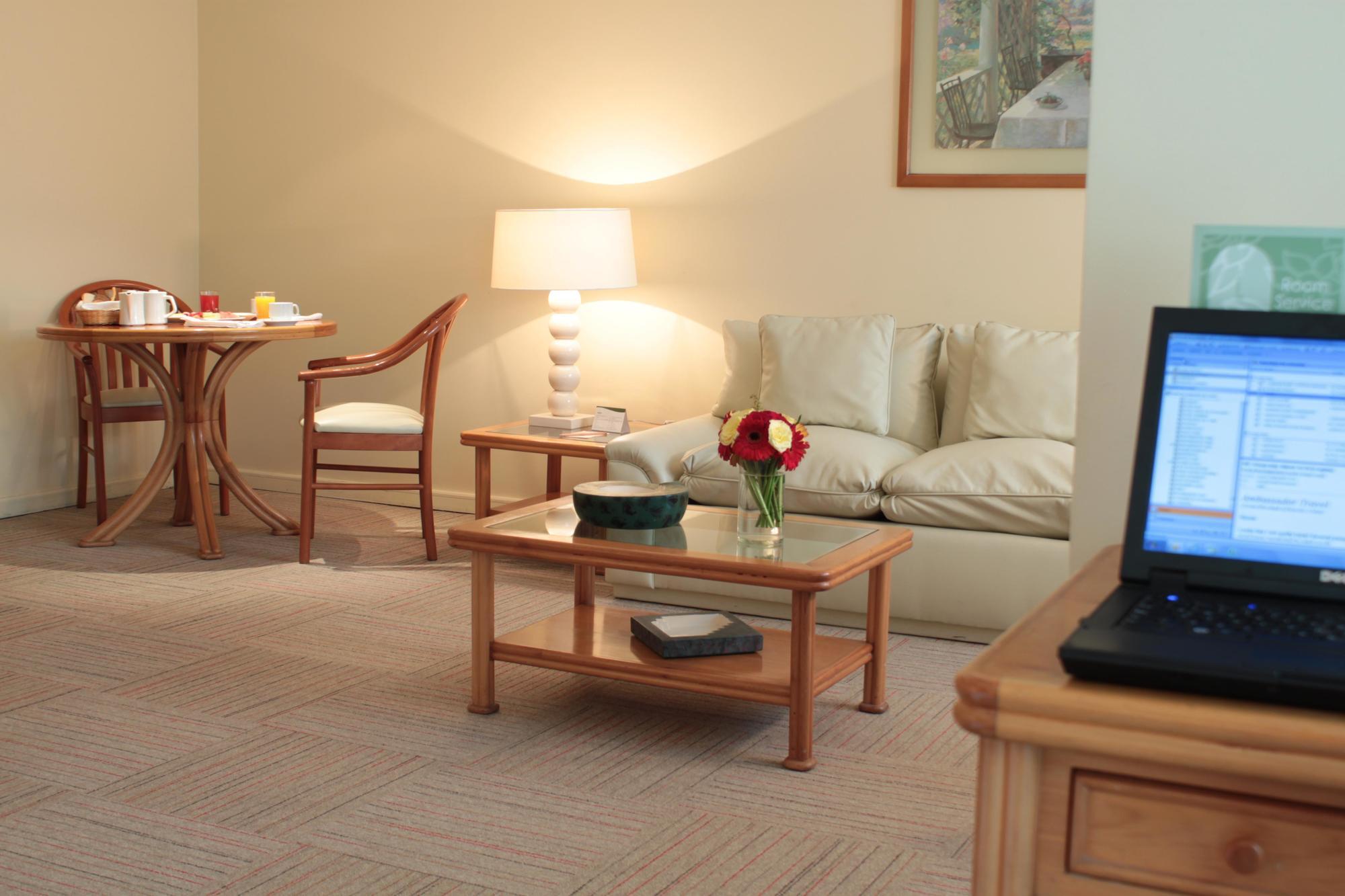 Hotel Torremayor Lyon Santiago du Chili Extérieur photo